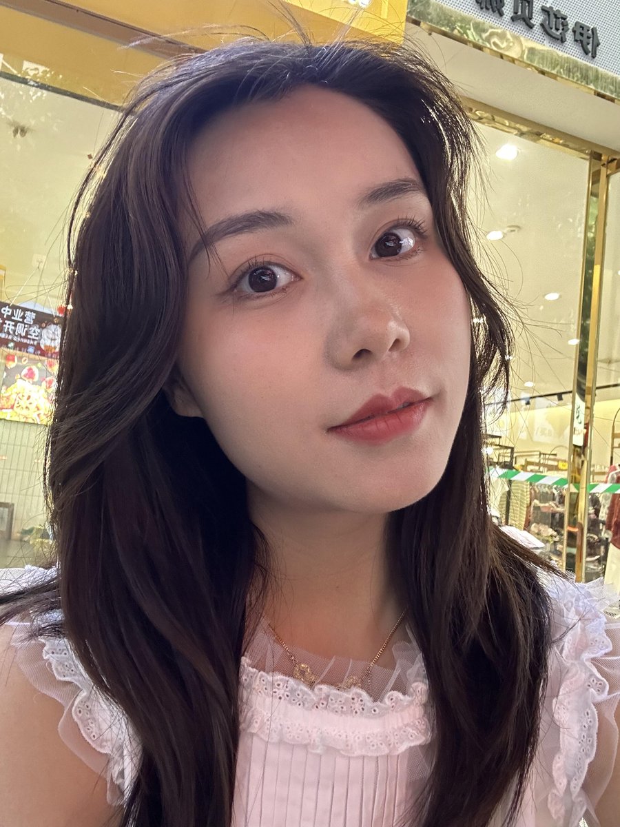 prysilla2's tweet photo. 这个年龄段的女人都是有需求的 谁懂这种空虚？来互相安慰一下吗 https://t.co/IpTkAOavzo