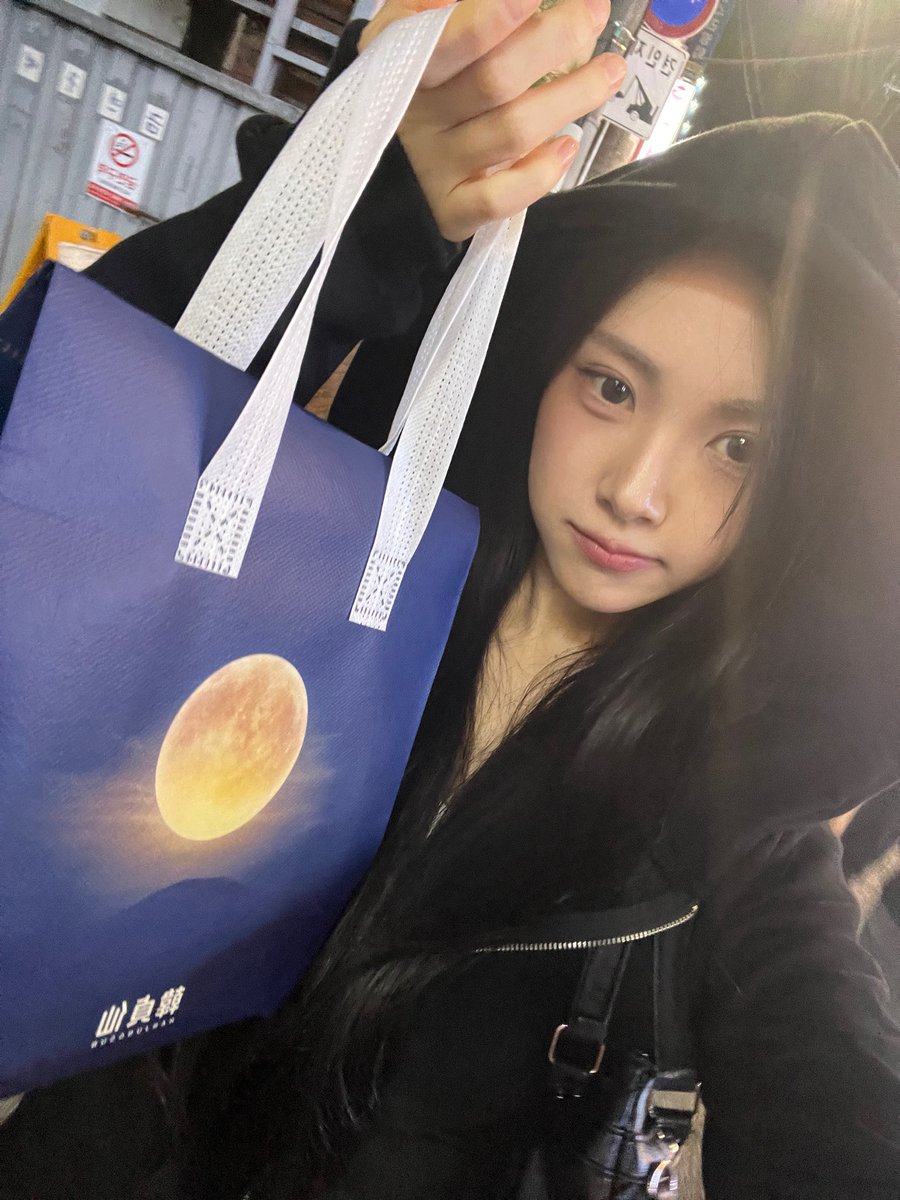 myykoi's tweet photo. 웨이팅840팀기다리고한정선사냥성공한이현기욥따🫰🏻 https://t.co/3NUUHeF6av