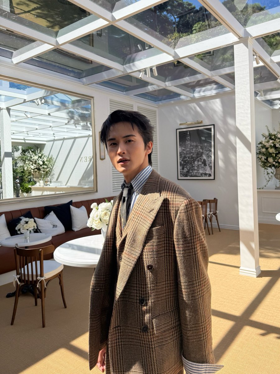 MARKLEE_TH's tweet photo. 260916 onyourm__ark instagram update (#มาร์คลีมีไอจี)

A look into the life, legacy, and timeless vision of Ralph Lauren through #VeryRalph #베리랄프
#RalphLauren @ralphlauren

#PoloRalphLaurenxMarkLee
#MarkLee #마크리 https://t.co/rY1SKKlDB4