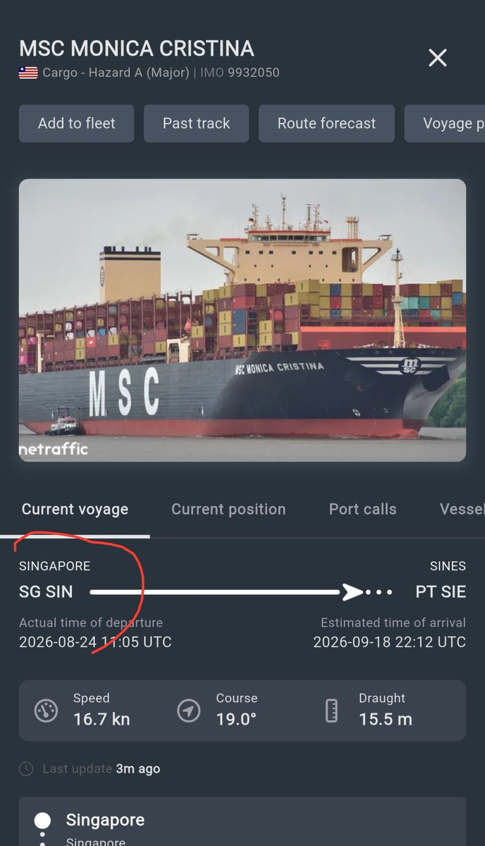 ultrarrow's tweet photo. Yemen Ensarullahı, 2024’ten bu yana İsrail bağlantılı hiçbir geminin Bab el-Mendeb Boğazı’ndan geçişine izin vermedi. Bu gemilerin tamamı, rotalarını Afrika’nın etrafından dolaşacak şekilde değiştirmek zorunda kaldı.

Buna karşın Suudi medyası, sürekli olarak “Husiler, ABD ve İsrail bağlantılı gemilere Hürmüz Boğazı’ndan geçebileceklerini bildirdi” şeklinde gerçeği yansıtmayan haberler yayıyor.

Bu tür haberlere itibar etmeyin.