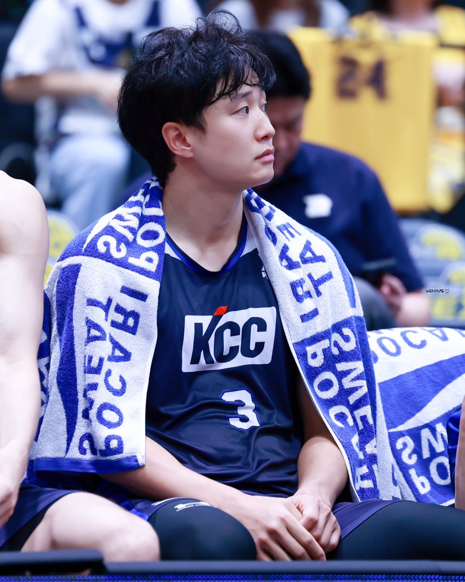 winsome3_'s tweet photo. 260913

#허웅 #HEOUNG #부산KCC #KCC이지스 https://t.co/v9JTGSNF4T
