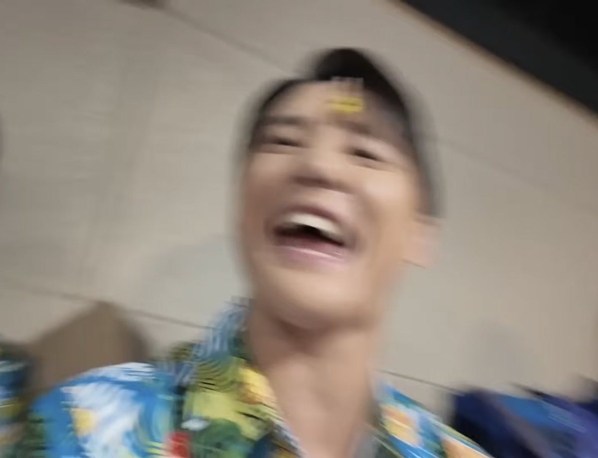 daldalxia's tweet photo. 😀😁😲🫨 https://t.co/hkUTwFHupJ