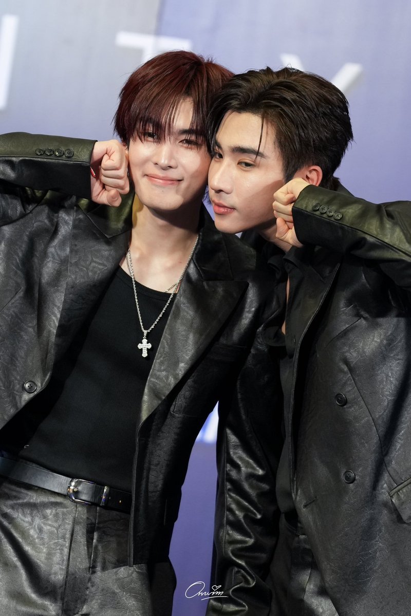 Purplew80164543's tweet photo. Hii little devils, Heartbound is coming  so Let’s reach 1000 followers together.  Follow me and I'll definitely follow you back☺️

#สวัสดีเพิร์ธแซนต้าเพื่อนเก่าแอคใหม่
#เพิร์ธแซนต้า #PerthSanta
#PerthTanapon #Santapp https://t.co/yBqF0eVDaF