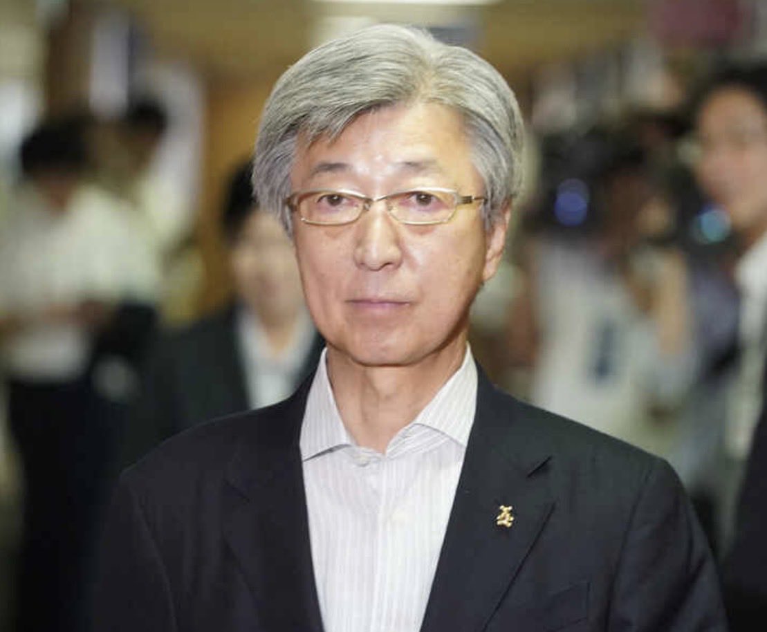 GW3CjJsMQ6n2ye1's tweet photo. 今まで話題にも出なかった人。

クビになったらオールドメディアがこぞって高市さんの好き嫌いで切られた、と大々的に報道。

しかし、国民は『石井準一』など今まで全く知りませんでした。
悪しからず❗️

石井派閥があるなら高市下ろしでもやってみろ❗️

相変わらず、印象操作と捏造報道のみ💢 https://t.co/FtlWNVVYct