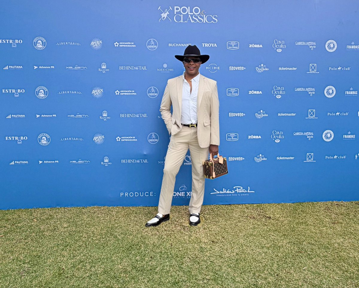 JordanVicBrown's tweet photo. Polo Classics- 2026
https://t.co/vD5oH7fUIX
#JordanVictorBrown #JVB #Event #PoloClassics https://t.co/cESD095IYI