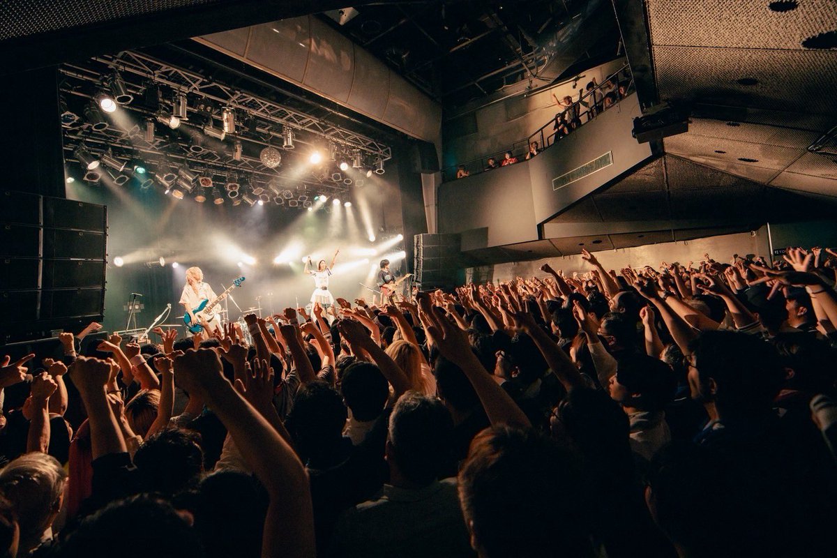 yoooutopia's tweet photo. 『NOMELON NOLEMON × Aooo 「グロウアップショウ ～ひまわりのサーカス団～」スペシャルイベント』 ありがとうございました🎪

「ユラリユレル」Aooo ver.をライブで披露できて嬉しかったです！
2ステージ立ったツミキ、おつかれさま！

photo by かわどう @kawado_photo
 #グロウアップショウ https://t.co/8PWN49dWcj