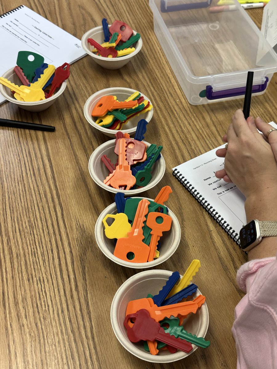 HooverCSF's tweet photo. Math Coach Jenny Phillips at South Shades Crest is transforming hands-on math instruction! Thanks to an HCSF Teacher Grant, organized materials are boosting student growth—58% increase in one cycle! 🎉 #HooverCSF #GrantsInAction #HooverCitySchools https://t.co/fOuN1y06O5