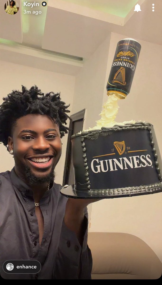 AishaM15697's tweet photo. My bbyyyyyyyy, ive missed u 😩😩 
And thank u to Guinness our family 🥰🥰 https://t.co/5qTGS97uW4
