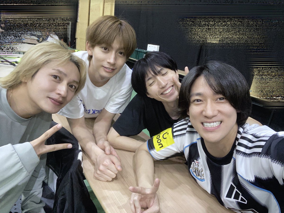 kenzzoy's tweet photo. #ブルステ 

✌️ https://t.co/2Hxzjue4bV