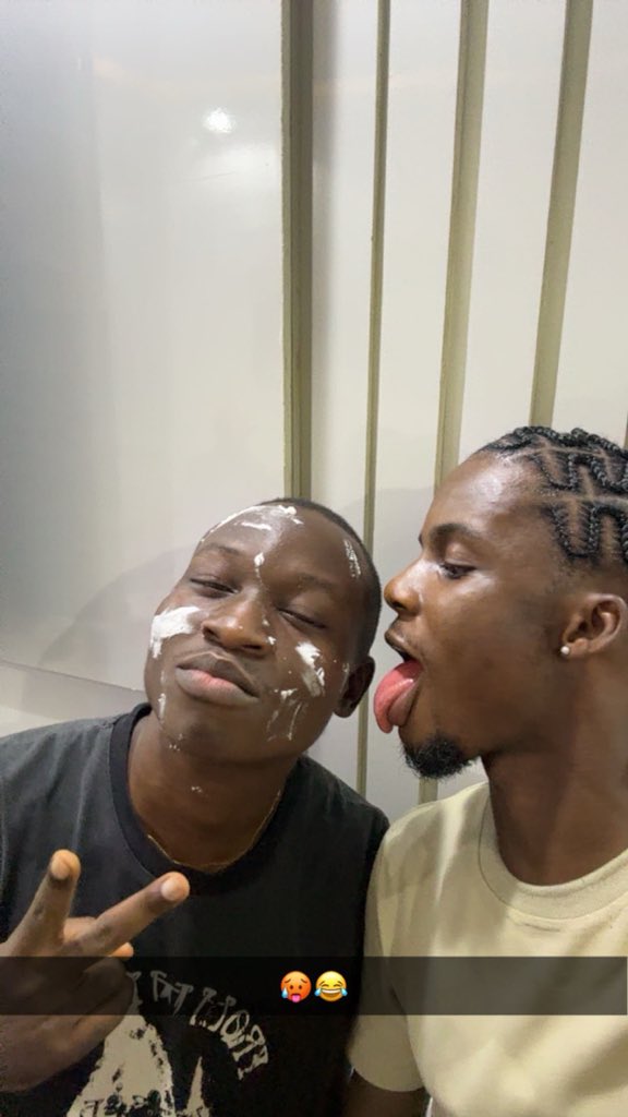 senjosh_'s tweet photo. Happy Birthday Best Friend you are the best ❤️@GbolahannS https://t.co/HAZAa36jt8