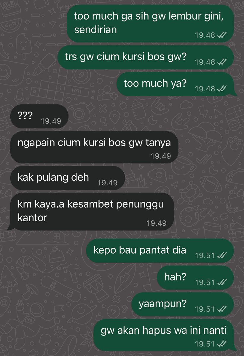 dediknasi's tweet photo. kadang gue tuh kepo bgt bau pantat bos gue gimana. apakah sama dengan orang lain atau engga? atau kalau bos, baunya lebih manly 🤤👅 jujur pingin bgt nggak cuman ngelayanin bos di kantor soal kerjaan aja tapi juga ngelayanin dia sbg sex slave. aku janji aku bakal nurut 😬✋ https://t.co/UxrUsT6r6m