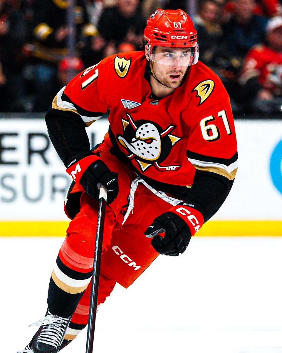 NHLFantasy's tweet photo. Over the past two seasons, Cutter Gauthier is one of only two players 22-and-younger to record at least 60 goals and 450 shots! 🦆

The other player is Macklin Celebrini! https://t.co/8c7x4UTZ3P