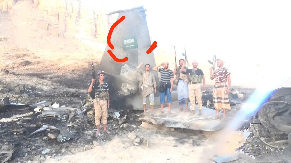 BBasy86530's tweet photo. #عاجل إسقاط طائرة مقاتلة سعودية من نوع F-15 وحطامها في أجواء محافظة #مأرب بصاروخ يمني أرض-جو محلي الصنع https://t.co/gC243okftO