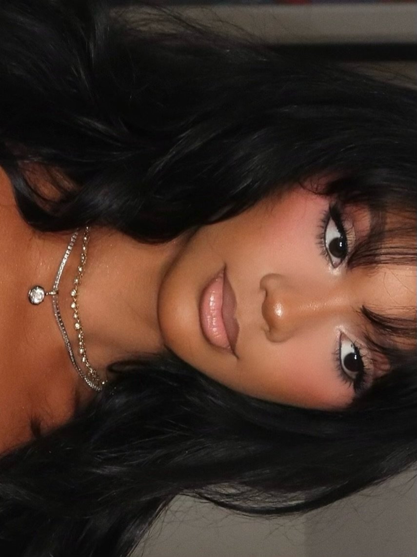 melanieecravee's tweet photo. Melanie's glam pictures via her make up artist on IG!! https://t.co/qWOqOcqT1z https://t.co/1M8tnGAj6a