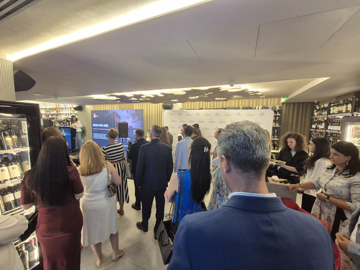 beiaconsult's tweet photo. π₯ BEIA Consult joined BEROCC Business After Hours at Haze Lounge, Bucharest, on 10 Sept.
Great networking with the Belgian-Romanian business community. π§πͺπ·π΄
#BEIAConsult #BEROCC #Networking https://t.co/cnqSYoTmXX