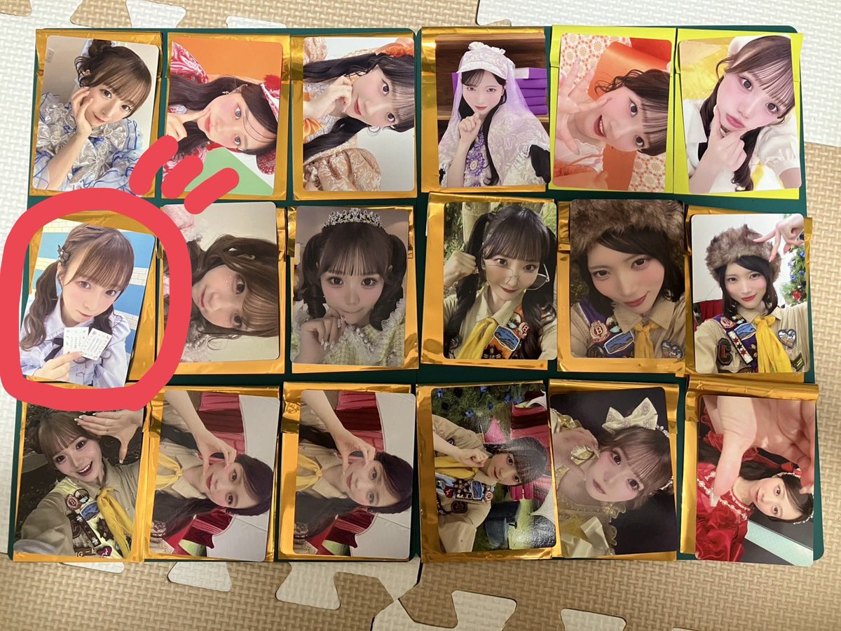 Qst_fuuuu's tweet photo. @mopi_aika08 リプありがとうございます。
横アリでの交換ぜひお願いします。
写真赤丸のみゆちゃんとの交換で間違いないでしょうか？ https://t.co/U256m4NtSw