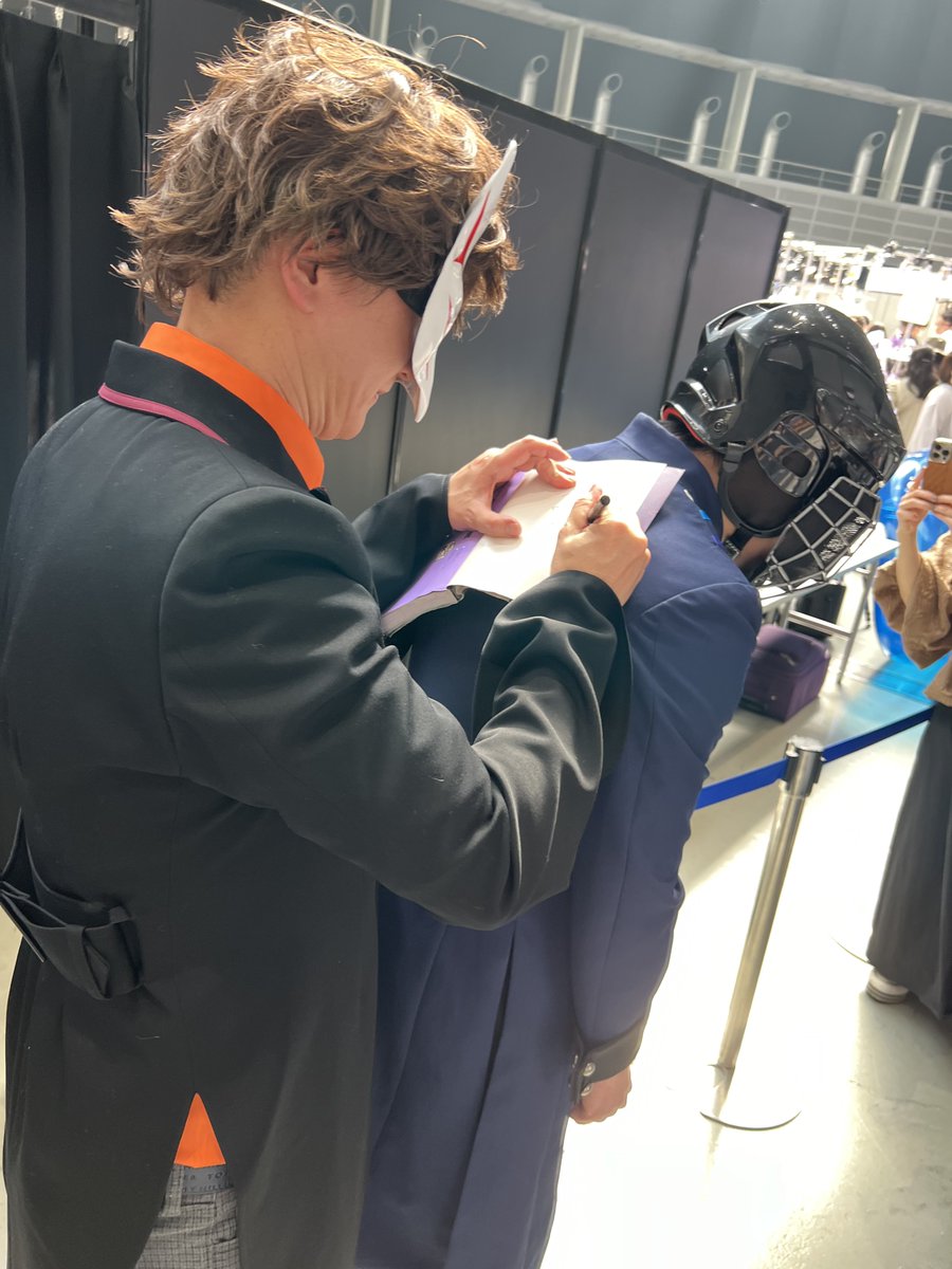 ActiveOwls's tweet photo. 写真見直してると、どう考えても自分の身長より高いところから撮ってるのがあって混乱する。 https://t.co/zTpEUB2Qli