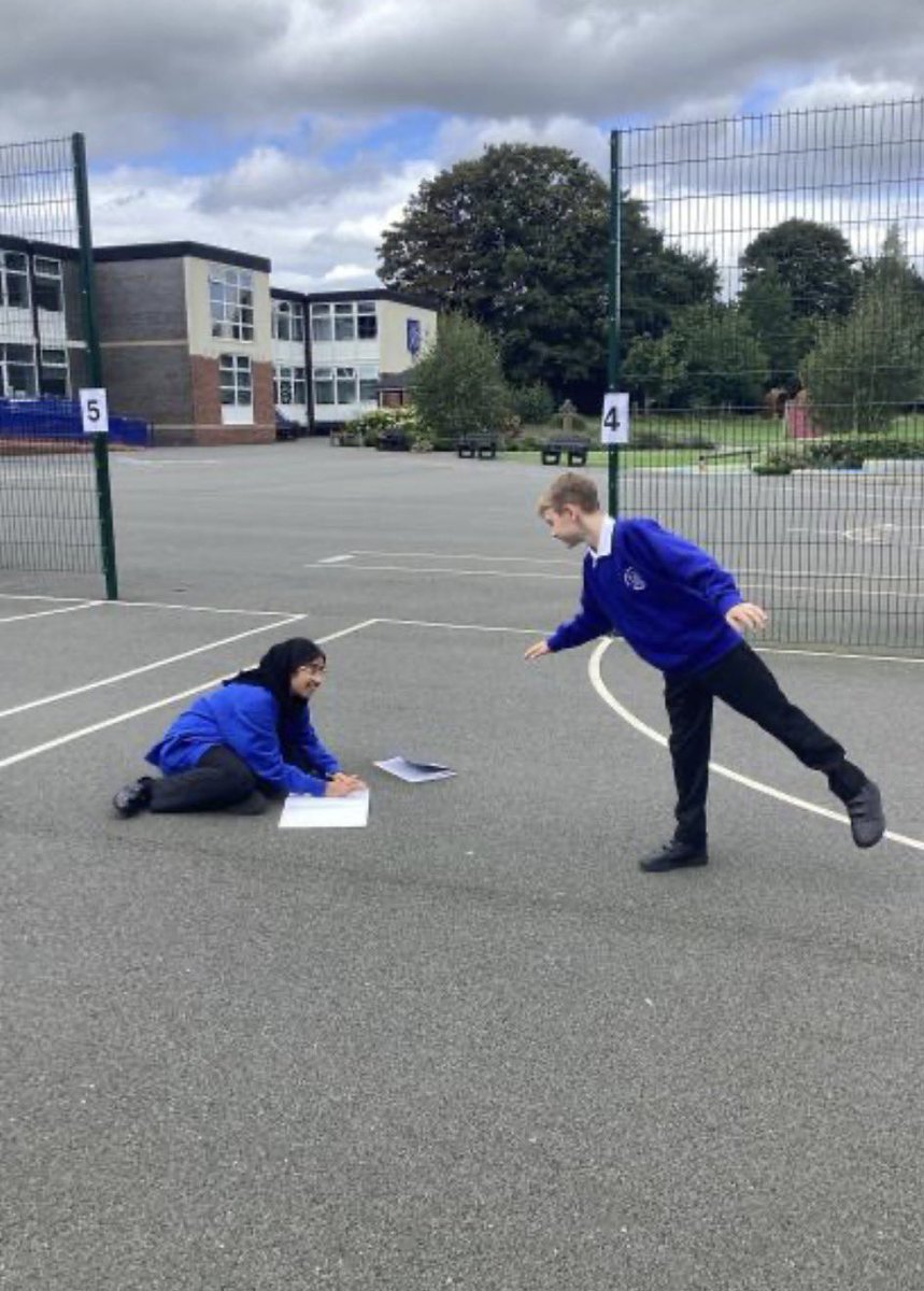 st_peters_ce_'s tweet photo. 🎨 Year 6 are exploring ‘Moving Figures’ in their Art lessons. They began by looking at the work of L.S. Lowry before trying to capture their partners’ movements through slow-motion drawing. ✏️🕺 Great observational skills! 👏🏻
#Year6 #Art #MovingFigures #LearningThroughArt https://t.co/RYQIF9GFoO