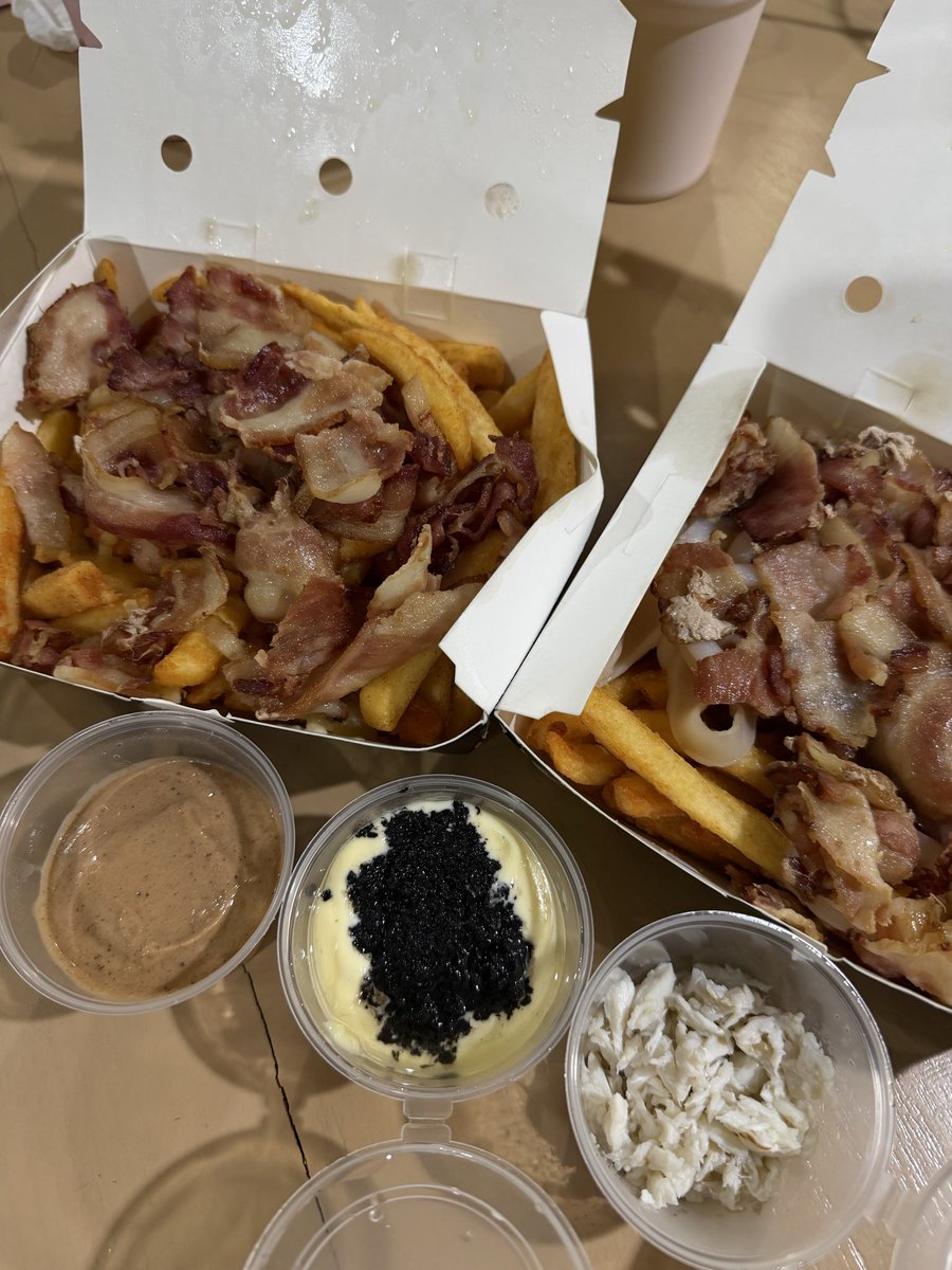 kongjiro_'s tweet photo. เทอๆมากิน fatfries ที่บ้านเราไหม
#อ้วนทอด #fatfries https://t.co/3Zyj6rkwew