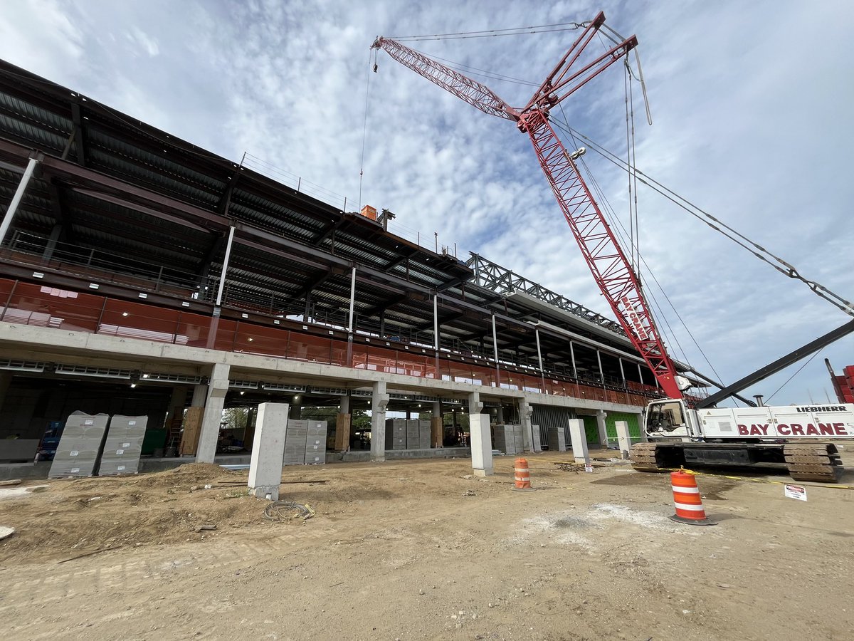 skyscraper6193's tweet photo. Here’s a little timeline of the Belmont Park reconstruction.
1st picture is Sept 16, 2024.                  start of foundations.
2nd picture is Sept 16, 2025.
Superstructure Phase
3rd picture is today. 
Quite the accomplishment !! https://t.co/360wJHXqZV