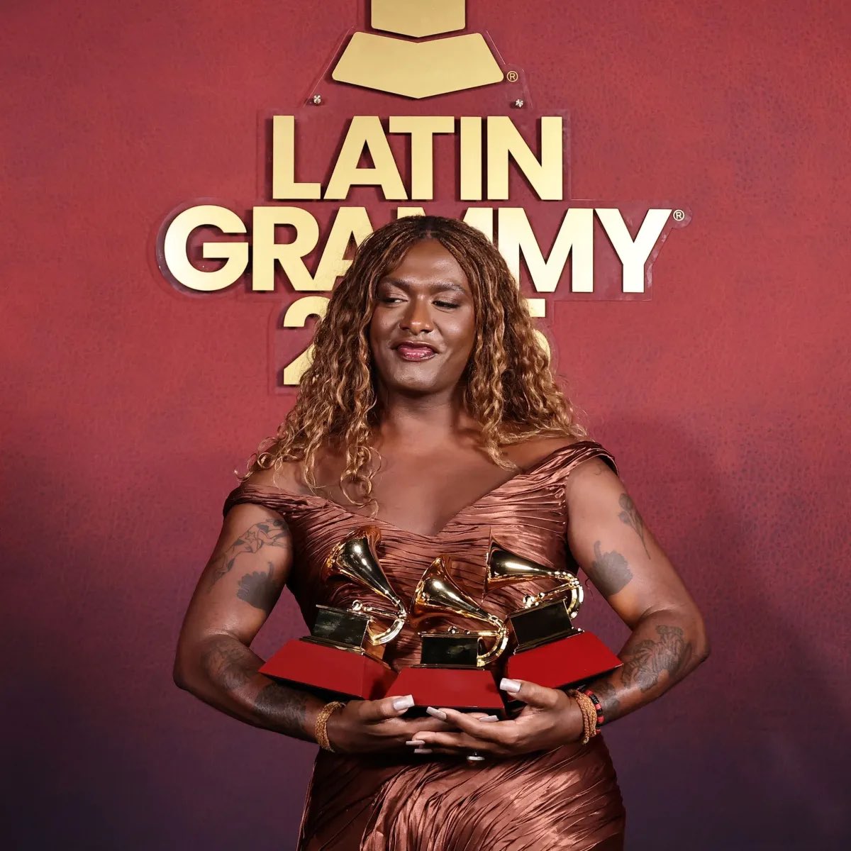 ctrllipe's tweet photo. @hxnterwn @poponze mas que álbum ela lançou pra receber indicação? e ela já tem grammy, amor! https://t.co/dd8wevP46n