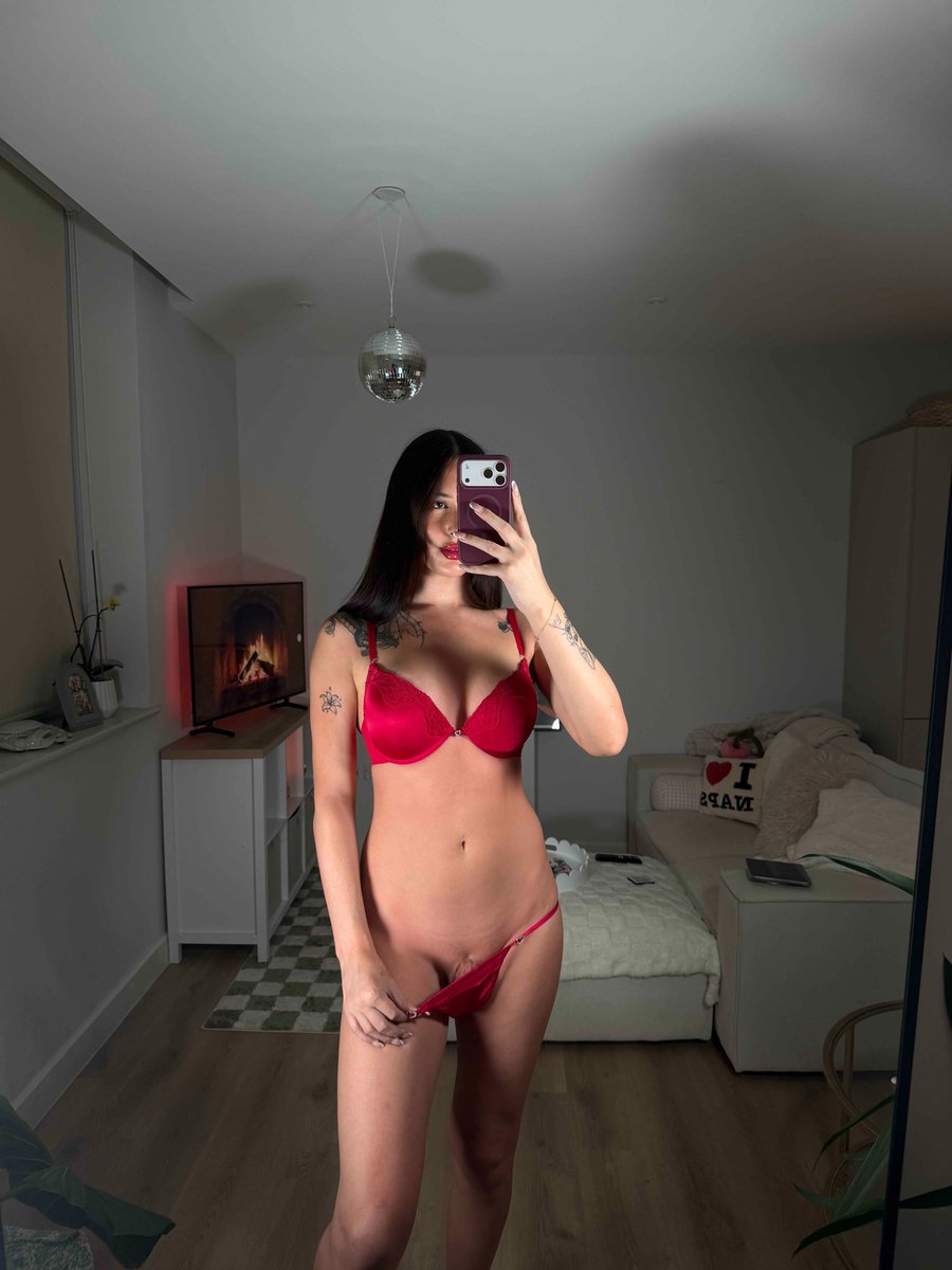 TsEden_PVT's tweet photo. Suck me, lick me or sniff me?
#cocklovers #Dicksukers #Dicklovers #cumtributeِs #cumdom https://t.co/Q01lBA5hAc