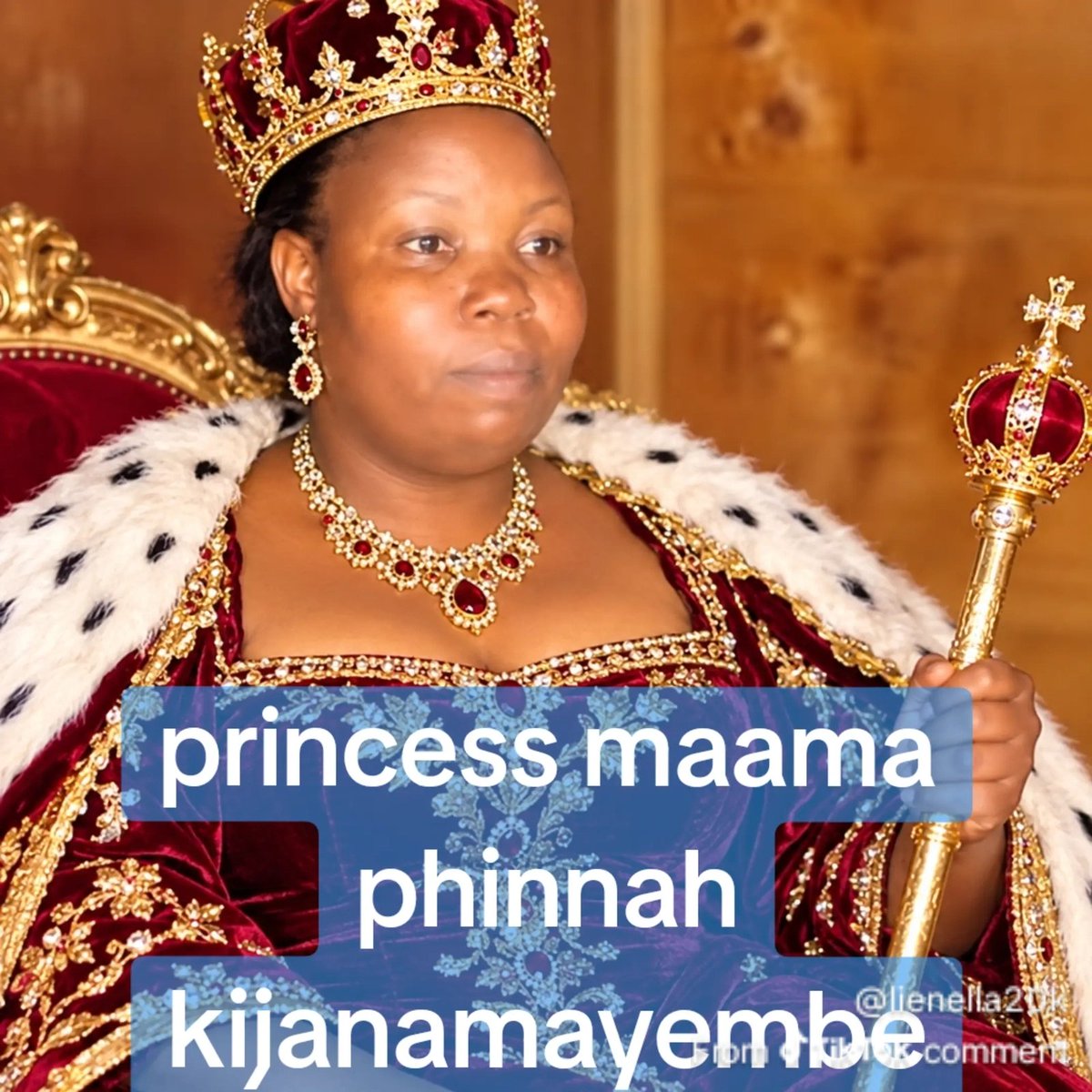 layton8l's tweet photo. @tumwesigye268 Let's first try Omubitokati mama phone kijjjanamayembe. https://t.co/2iHhxbhr62