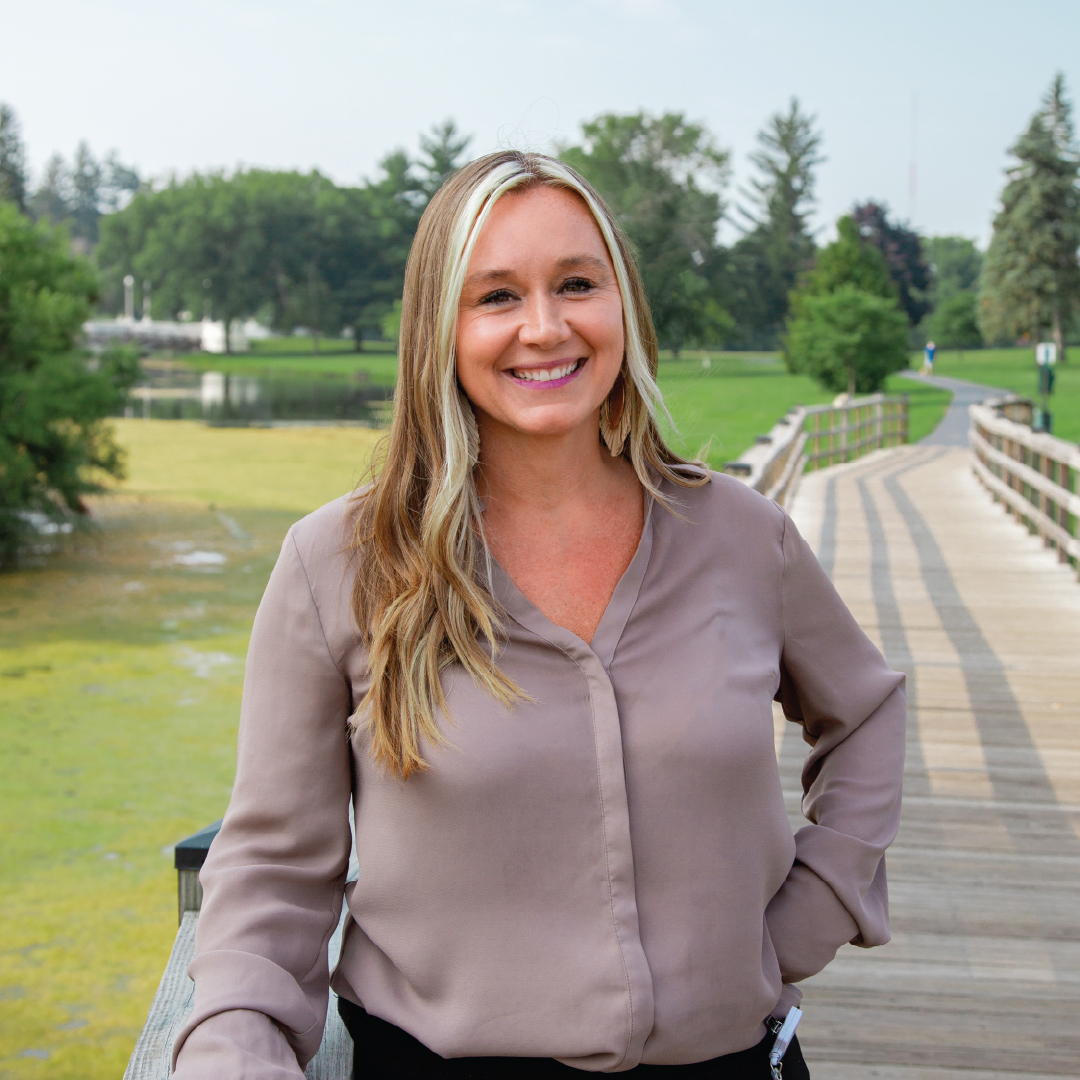 JacksonMagazine's tweet photo. Congratulations to Jennifer Rose on being named a 2026 Health Care Angel!

A physician assistant at Henry Ford Medical Center - Townsend, she is known for listening to her patients and investigating their medical issues to deliver life-improving care. 🔗 https://t.co/NFnreXjJKP https://t.co/UWh6BDKvGw