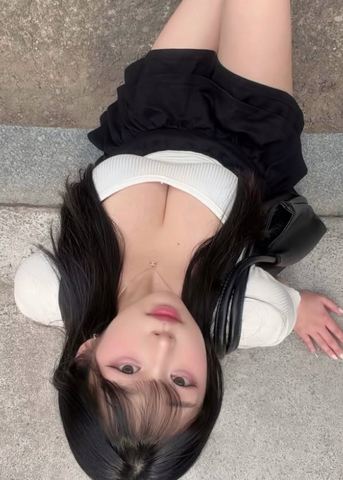 MWKvbku's tweet photo. ちゃんと見えてるよね？

#大分
#裏アカ女子 https://t.co/FjXHUzAt8O