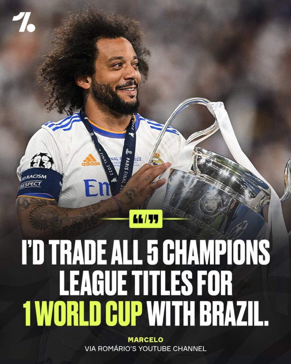 Nafisa10z's tweet photo. World can not determine who’s GOAT 🐐 🤡 https://t.co/5WbxUR1myd