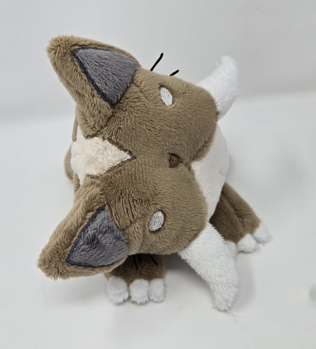 SewnFlowerPlush's tweet photo. More photos of the slumber cat plush! Asking 200$ obo if anyone would like to give him a home! (2/2) https://t.co/nTd1aIVKY3