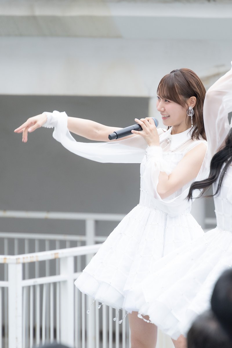 stu_recomm's tweet photo. 2026/09/13
STU48 14thシングル「冬服に着替えたら」発売記念イベント
ららぽーと豊洲 シーサイドデッキ
♪愛の重さ

#兵頭葵さん
#あおいちゃん
#カメコエリア https://t.co/D6x3onnmcE
