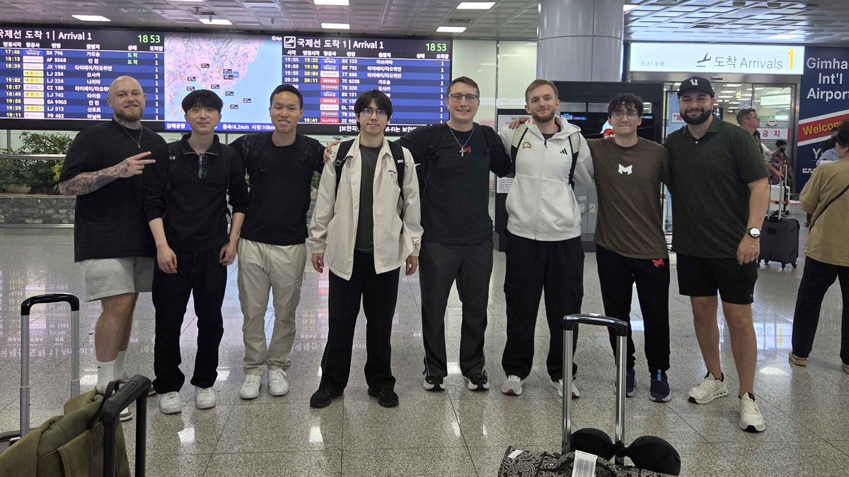 USAEsportsOrg's tweet photo. After a 25 hour travel day, we've landed in Korea ‼️🇰🇷 https://t.co/K9AMheifWs