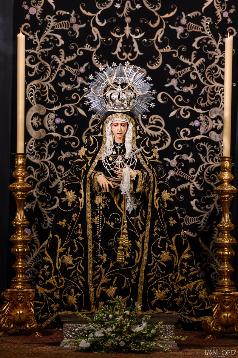 IvanLopezFotos's tweet photo. Besamanos a Nuestra Señora del Gran Poder.

@cfdmisericordia 
#CofradíasMLG https://t.co/6GSjkIBLp6