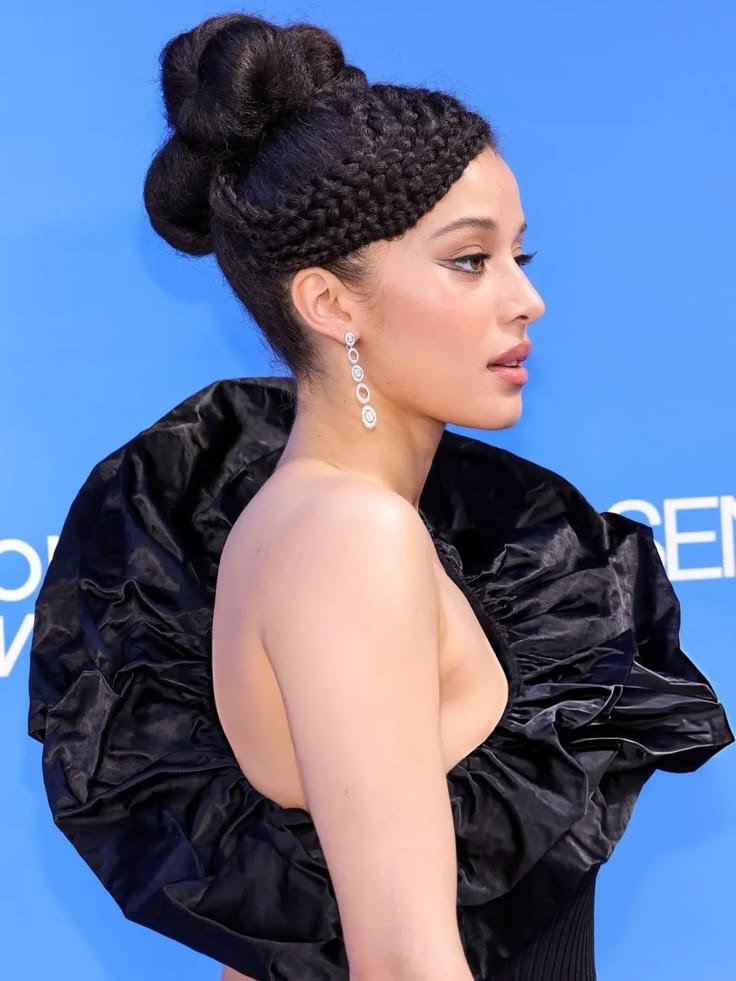 chasemiffy's tweet photo. her side profile is godly https://t.co/OpTgmfJcHk