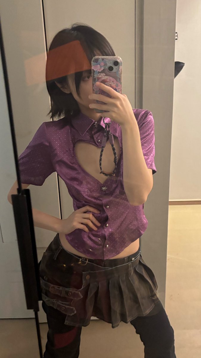 Jo_zook's tweet photo. I got a giorno shirt https://t.co/9kgbFn1kim