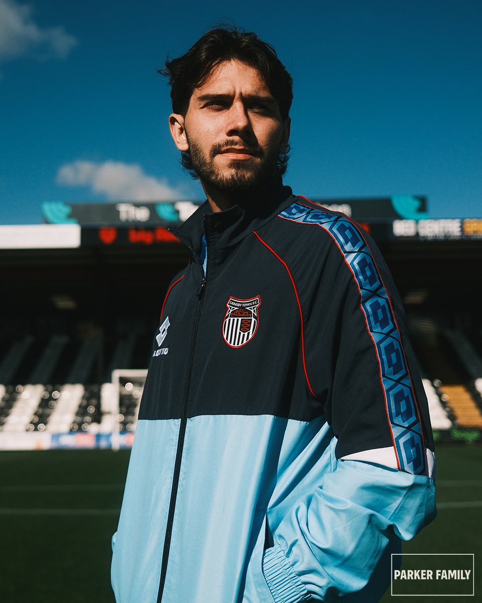 officialgtfc's tweet photo. ✍️ Géza Dávid Turi has signed a new two-year contract with the Mariners!

The midfielder is now committed to the Club until summer 2028, with an option to extend for a further year.

🔗 https://t.co/FKvpQfibhT 

#GTFC https://t.co/Q00aUiWxrJ