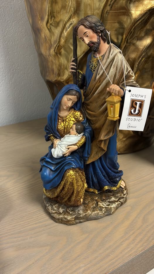 AoG_Radio's tweet photo. This Holy Family Statue - donated by the Gift Shop at Holy Family in Copperas Cove - is today's daily prize; make a donation to support this Mission by
Make your sacrificial gift by calling 254-599-1069 or at website: https://t.co/fxr3T8PJVd or by clicking the $ sign on our app. https://t.co/IdoP5Y3Ia0