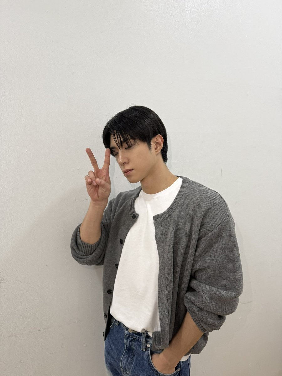 ONF_members's tweet photo. #와이엇 #WYATT

🍂
#가을이다 https://t.co/vatEBezBXJ