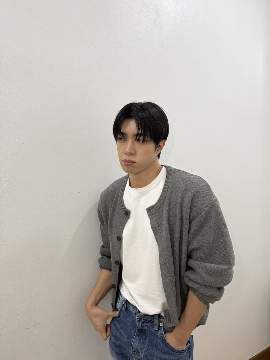 ONF_members's tweet photo. #와이엇 #WYATT

🍂
#가을이다 https://t.co/vatEBezBXJ