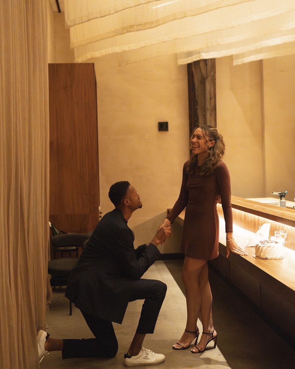 TennisChannel's tweet photo. Congratulations to the newly engaged Chris Eubanks and Anna Mitchell 🥹 https://t.co/MK38SlBegV