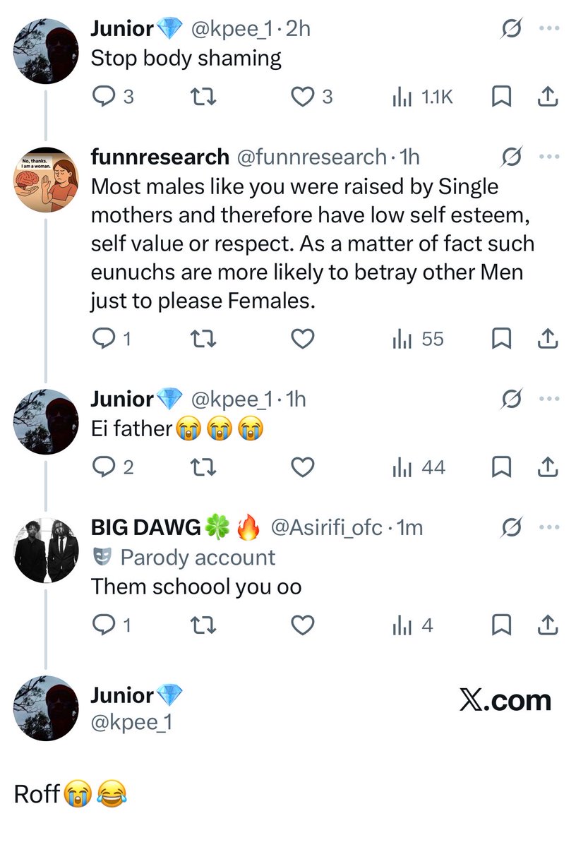 Asirifi_ofc's tweet photo. Senior man tried to defend Ama Burland 
He regret 😭🤣 https://t.co/53cD8PaifY