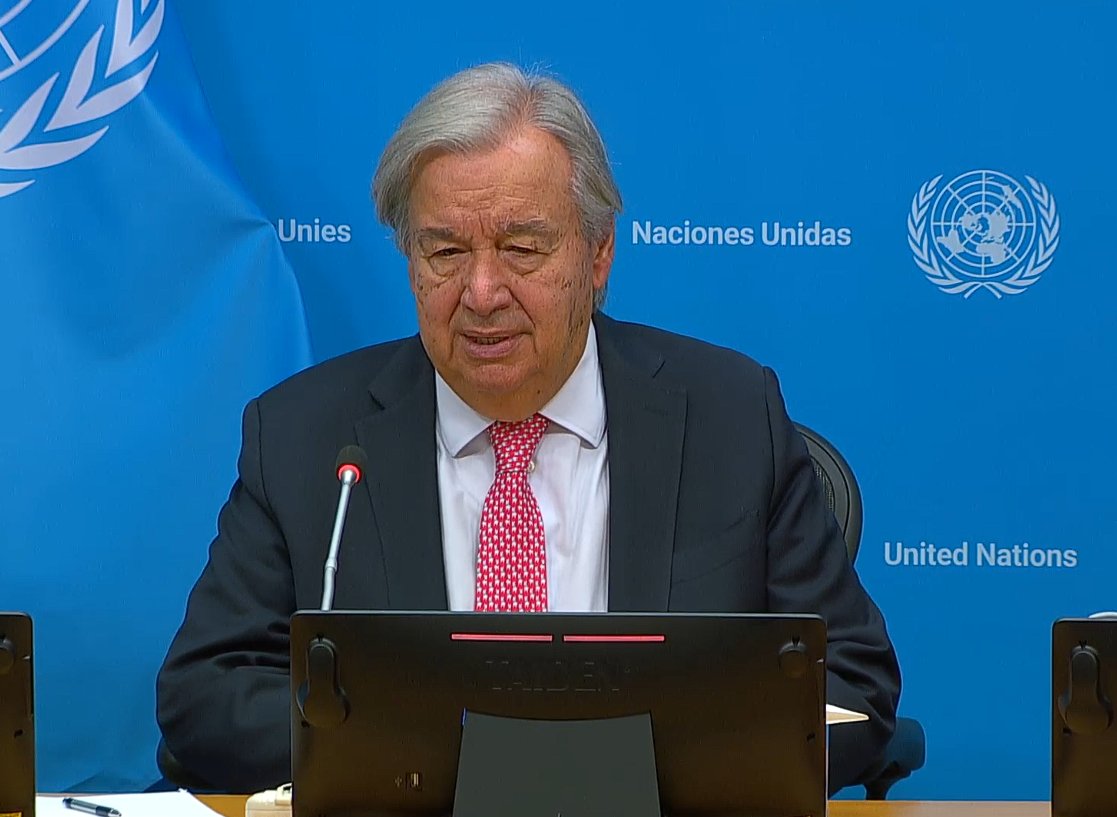 UN_News_Centre's tweet photo. Ahead of #UNGA, @antonioguterres has a message to leaders: 

"Keep your promises.

Live up to the UN Charter.

Be true to the ideals you pledged to uphold.

Defend international law.

Protect human rights.

Invest in sustainable &amp; inclusive development.

And push for peace." https://t.co/7zFQ0CaiIZ