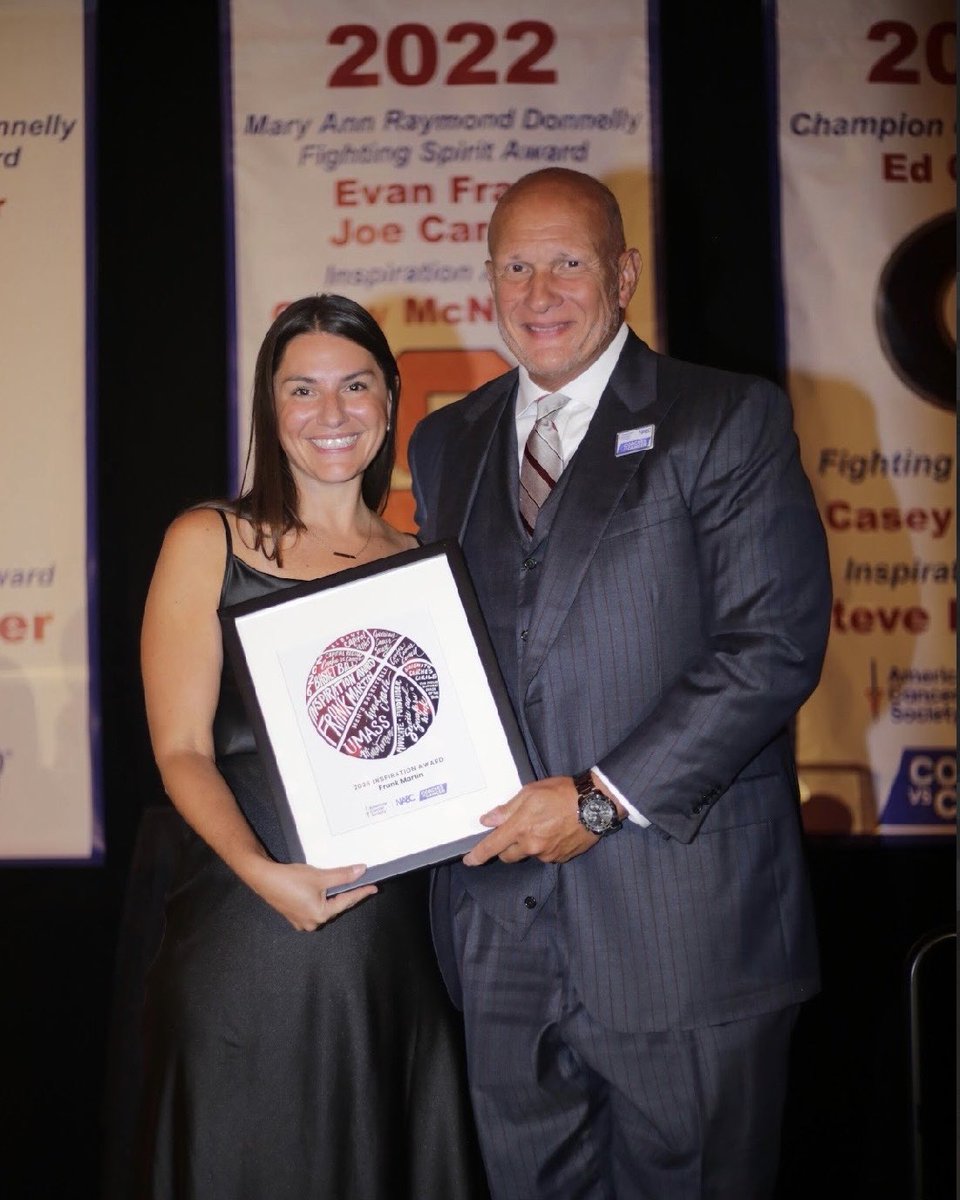 UMassMBB's tweet photo. Last night at the @AmericanCancer @CoachesvsCancer Ball in Albany, @coachFMartin was the recipient of the 2026 Inspiration Award for his longstanding commitment to the fight against cancer.

#Flagship 🚩 https://t.co/aaBeTq4fh8