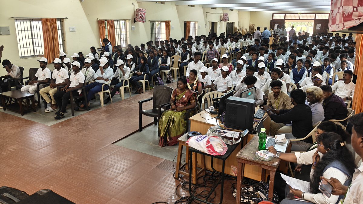NThoothukudi's tweet photo. Khelo India Dialogue -Yuva Samvaad at Kamaraj College on 27/08/2026 https://t.co/hwfRmhvnIC