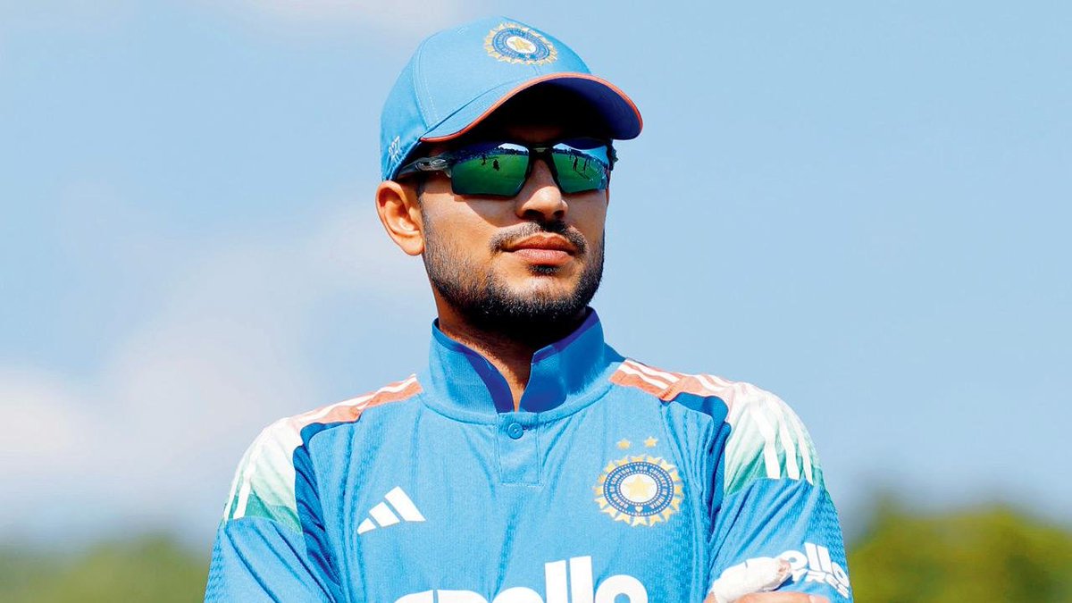 IMManu_14's tweet photo. 🚨TEAM INDIA'S ODI SQUAD AGAINST WEST INDIES 🚨 

Shubman Gill (C), Rohit Sharma, Virat Kohli, Ruturaj Gaikwad, Kl Rahul, Dhruv Jurel, Nitish Reddy, Ravindra Jadeja, Kuldeep, Prasidh, Gurnoor Brar, Siraj, Auqib Nabi, Jaiswal, Naman Dhir. https://t.co/4lNpJMpfGF