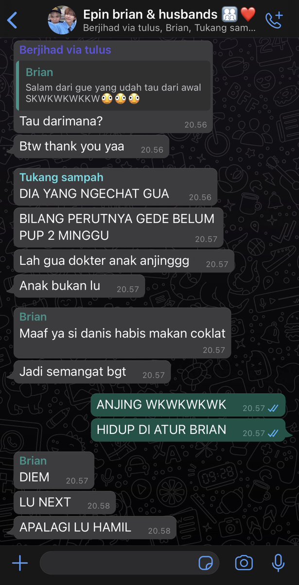 idvinee's tweet photo. Reaksi teman timun &amp; keluarga besar yang tiba-tiba di bombadir sama sg Aldo,  part of dijodohin via nenek syongsok au https://t.co/WXiF2cqvfH