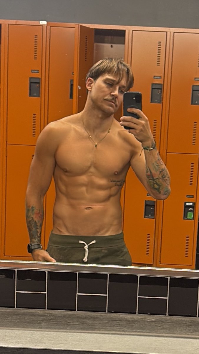 ItsMasonCole's tweet photo. 🧡 https://t.co/GuAdJRLj1L