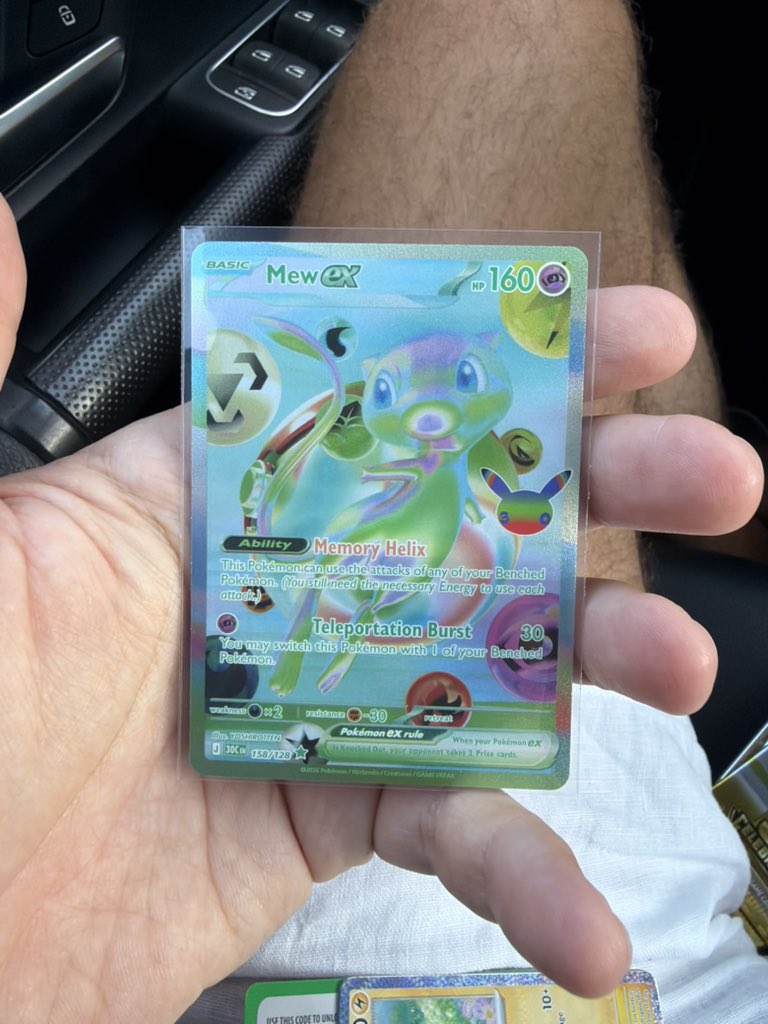 retrocatnfts's tweet photo. First pack magic !! 🔥🔥🔥 https://t.co/ebNjUclkxU