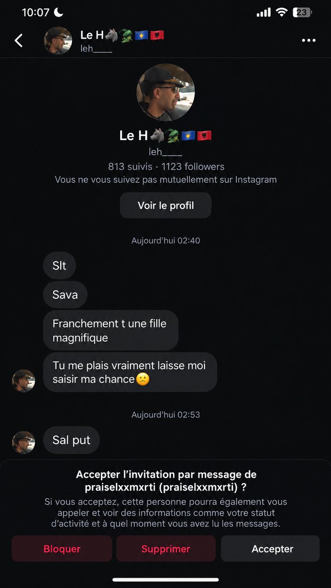Maddyt0md's tweet photo. donc faut être dispo h24 pour un mec qu’on connaît même pas sinon on se fait insulter ?? 😭 https://t.co/zzbE3XnGa8